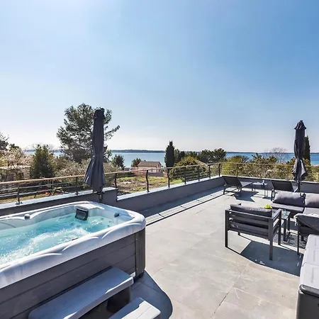 Pet Friendly In With Kitchen * 페로이