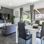 Cozy In With House Sea View *
