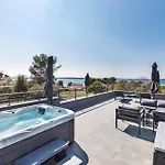 Cozy In With House Sea View * פרוי